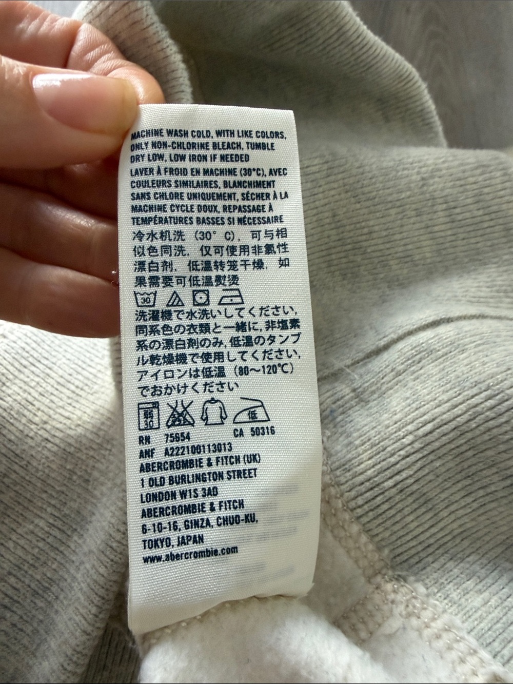 Sweater Subcategory Identification - Picture 5 of 5